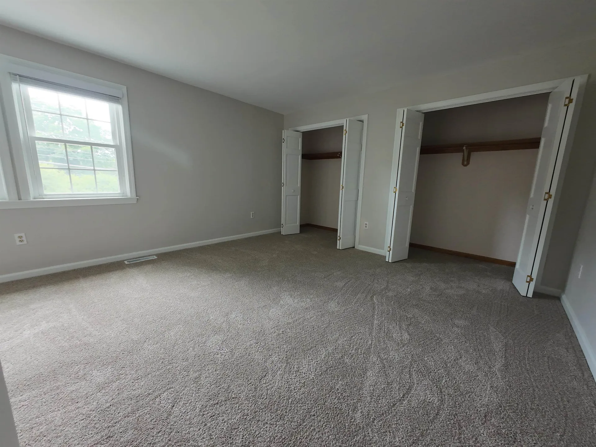 2 Farmington Road Nashua NH 03060