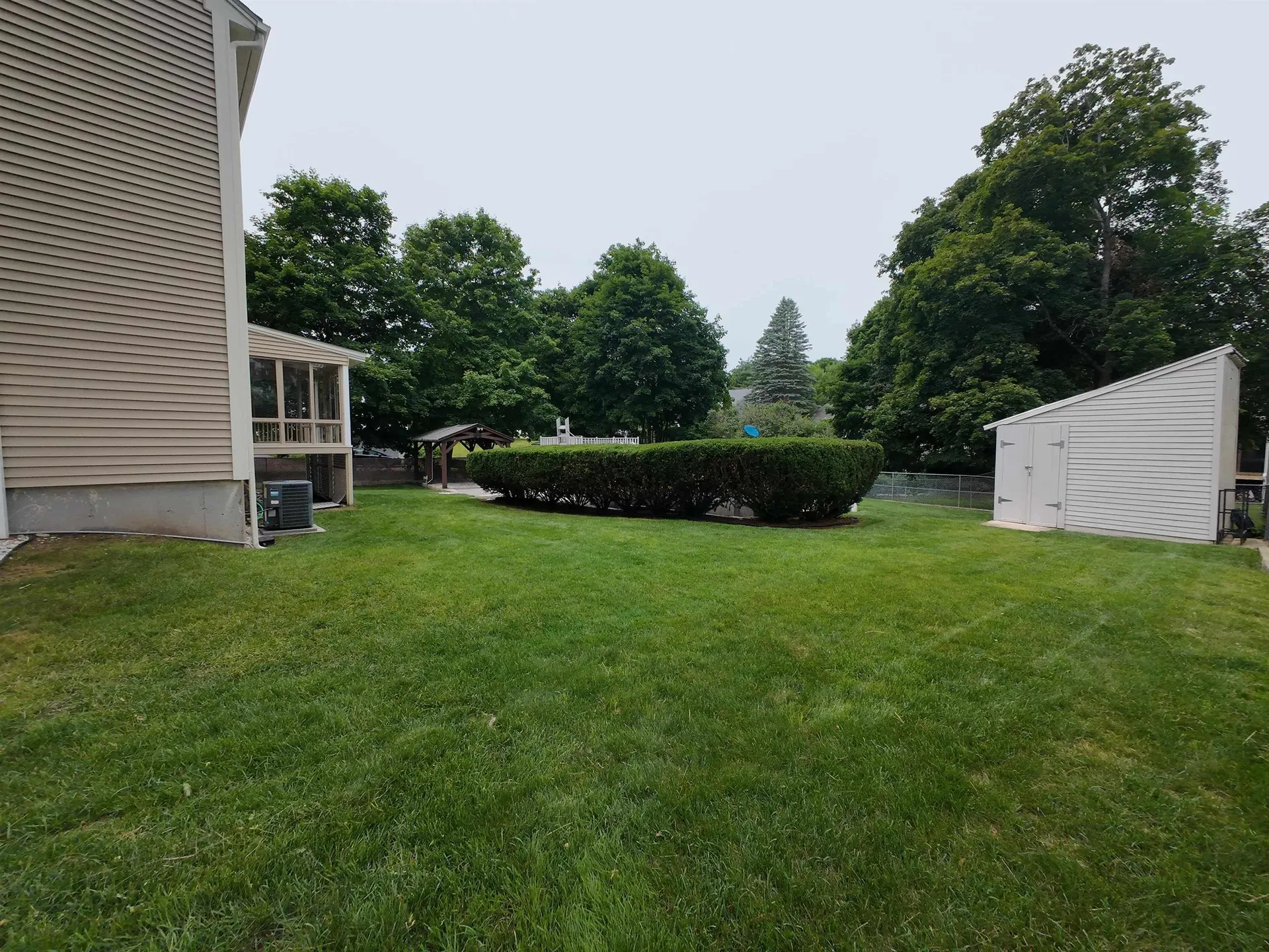 2 Farmington Road Nashua NH 03060