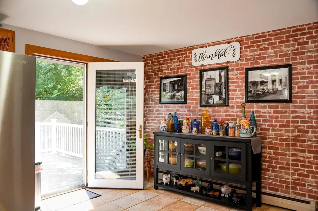 22 Edgewood Street Milford NH 03055