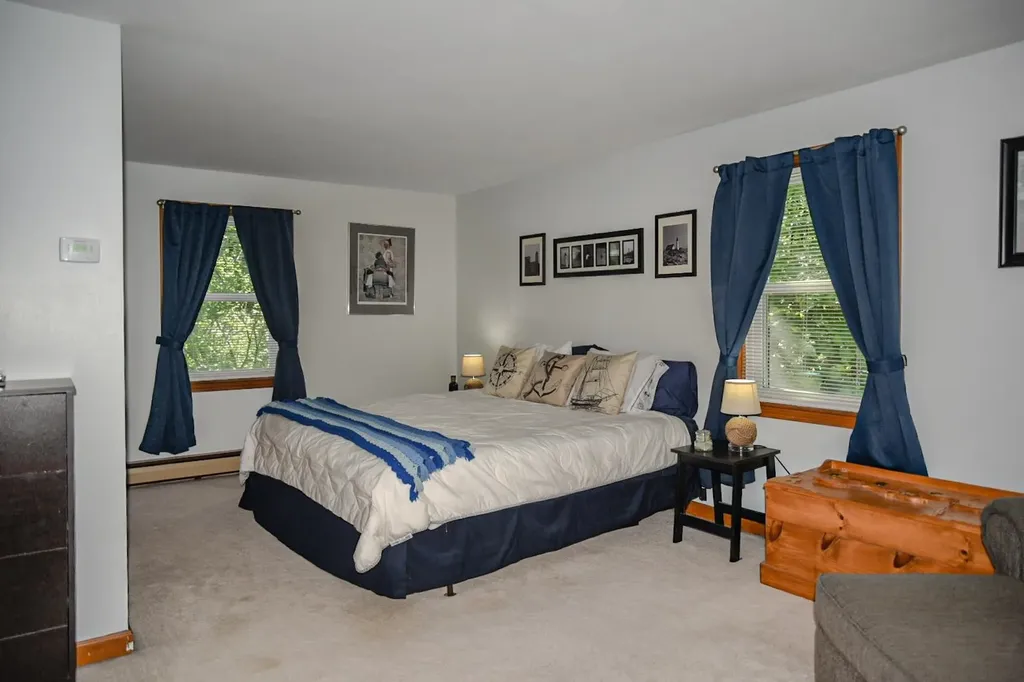 22 Edgewood Street Milford NH 03055