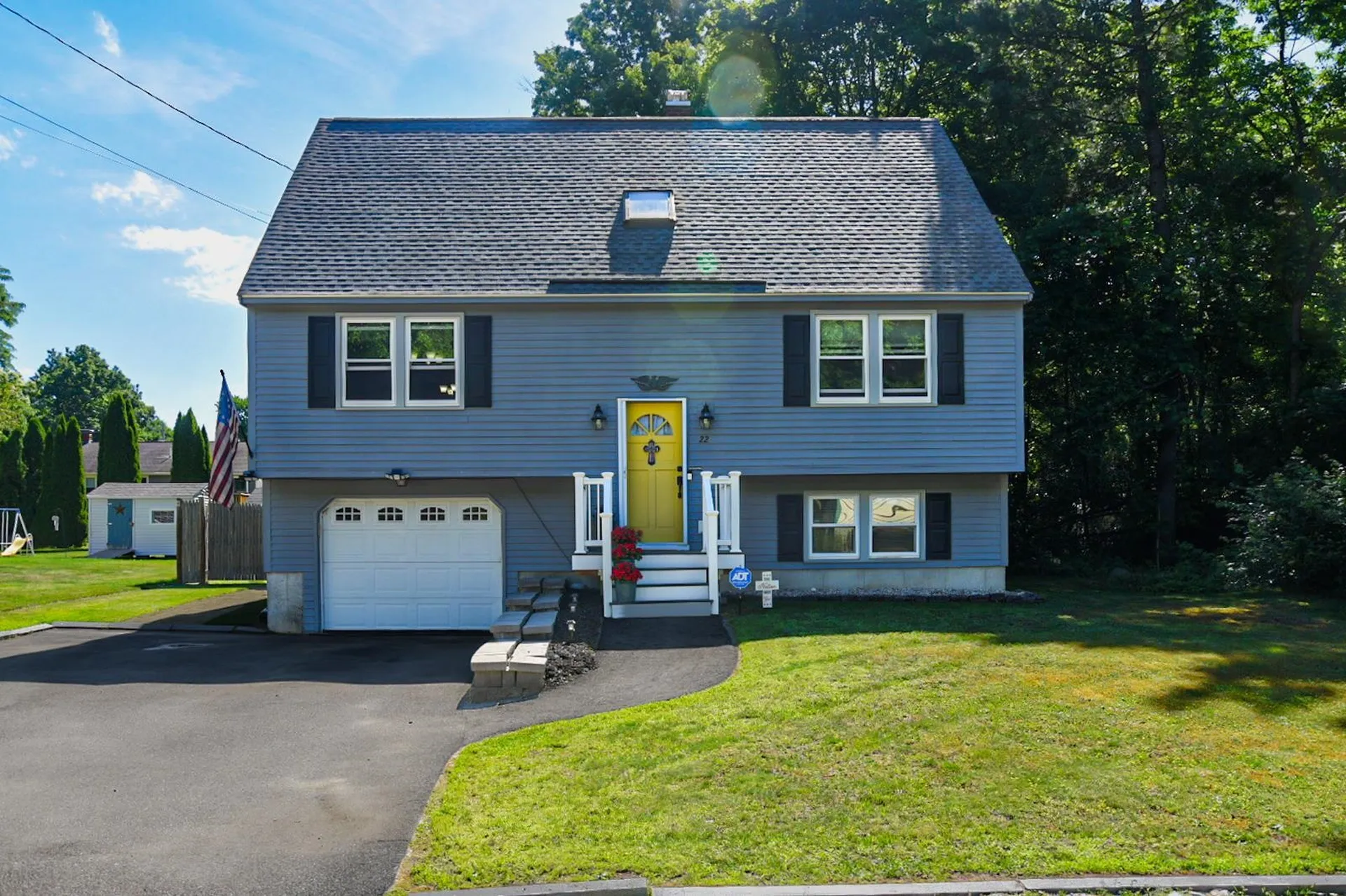 22 Edgewood Street Milford NH 03055