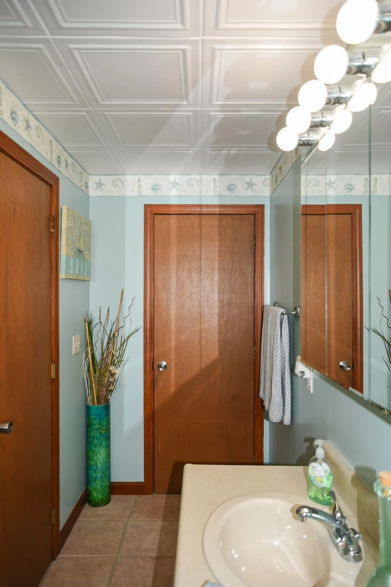 22 Edgewood Street Milford NH 03055