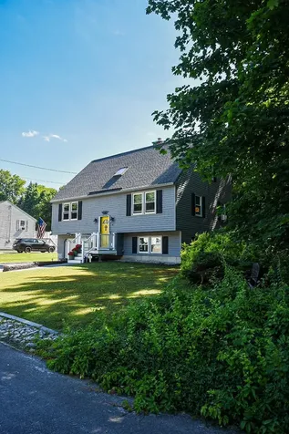 22 Edgewood Street Milford NH 03055