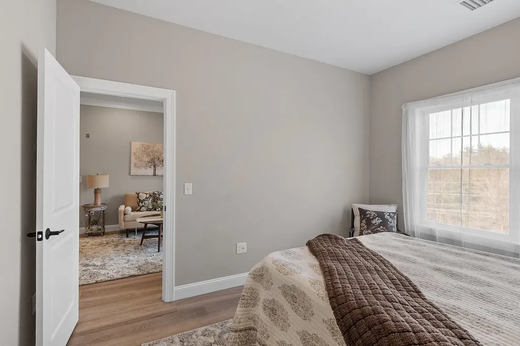 10100 S Willow Street Manchester NH 03103