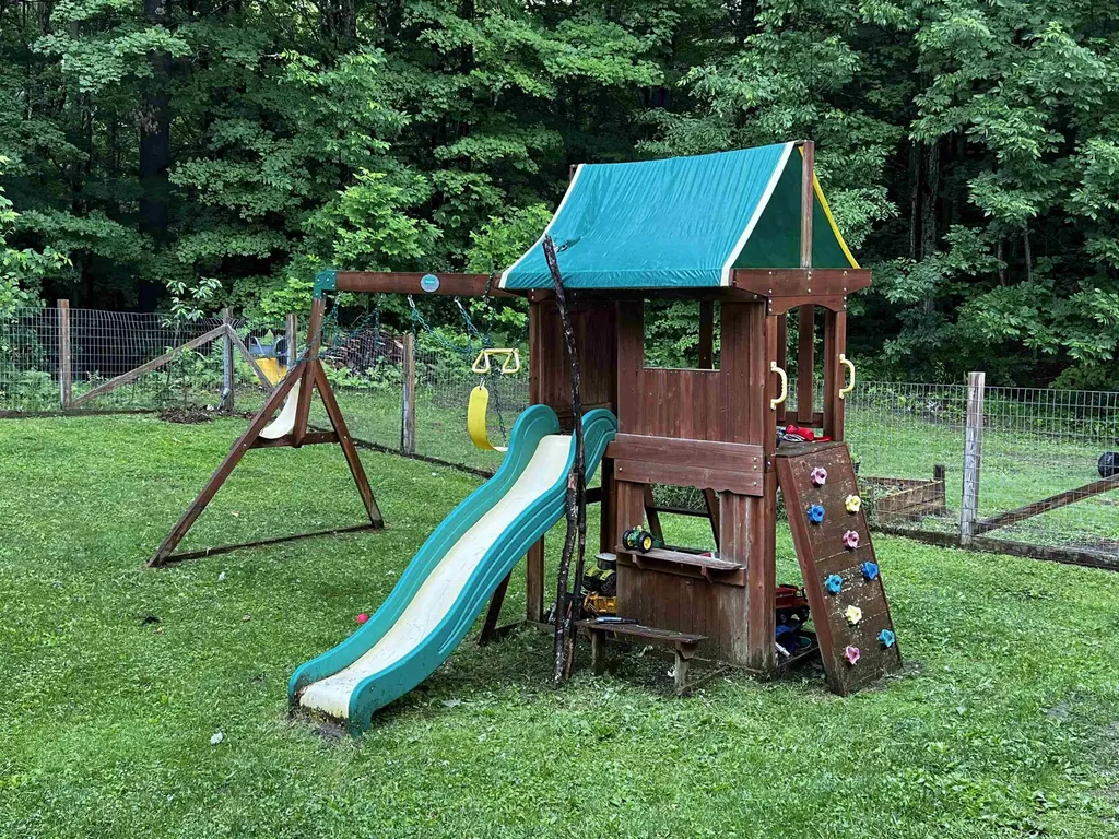 345 Danby/pawlet Road Danby VT 05739