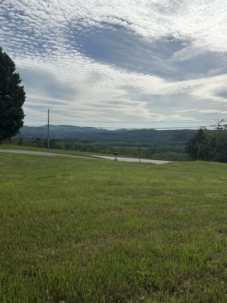 6 Dartsmouth College Highway Haverhill NH 03765