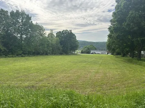 6 Dartsmouth College Highway Haverhill NH 03765