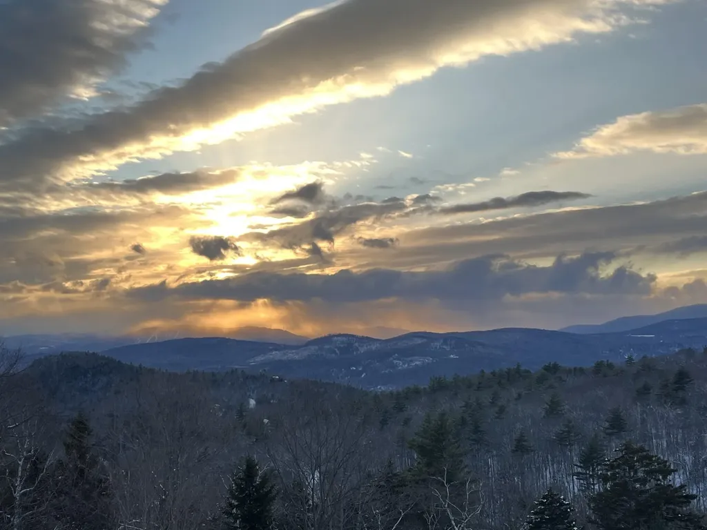 34 Weetamoo Trail Campton NH 03223