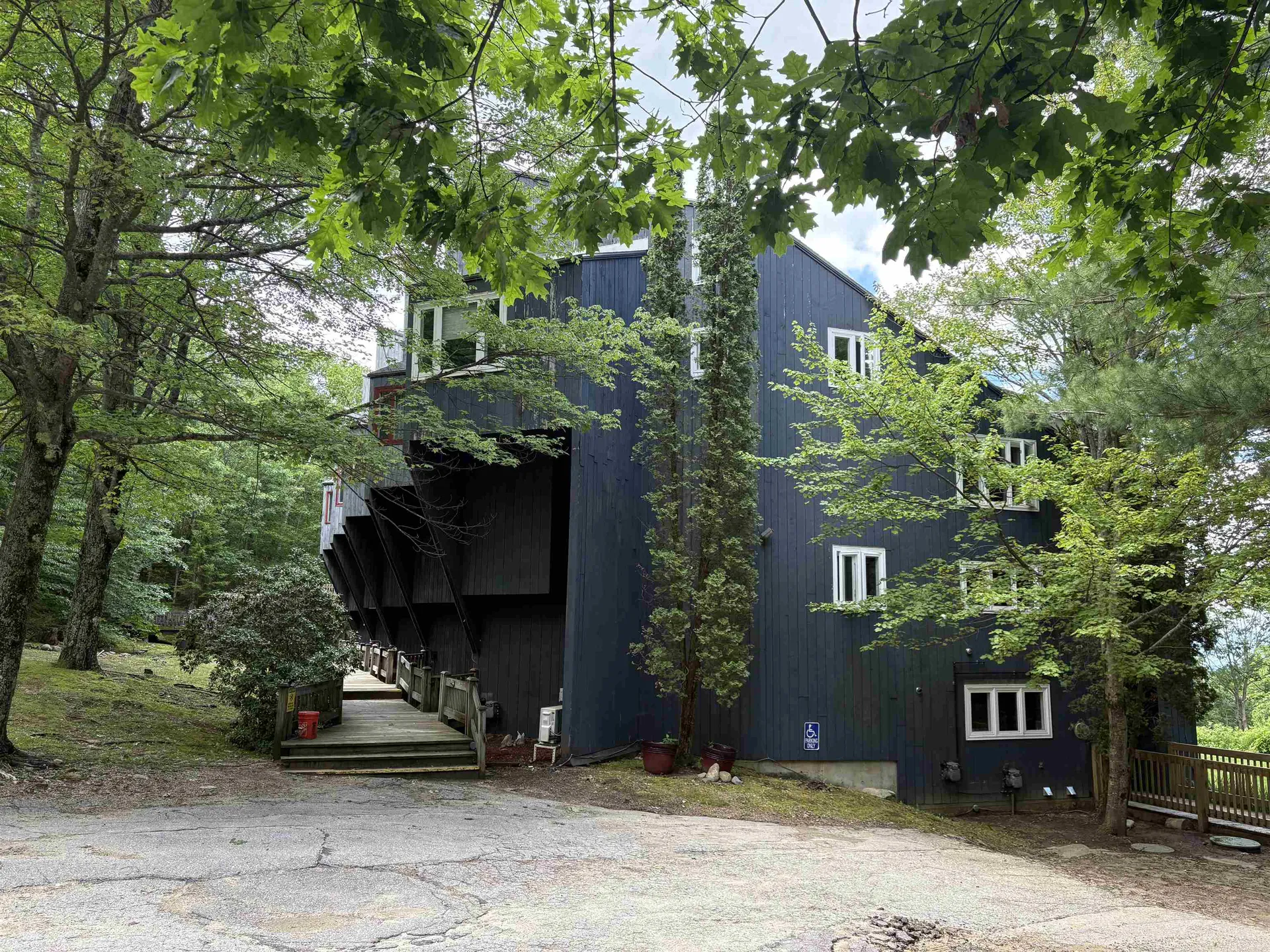 34 Weetamoo Trail Campton NH 03223