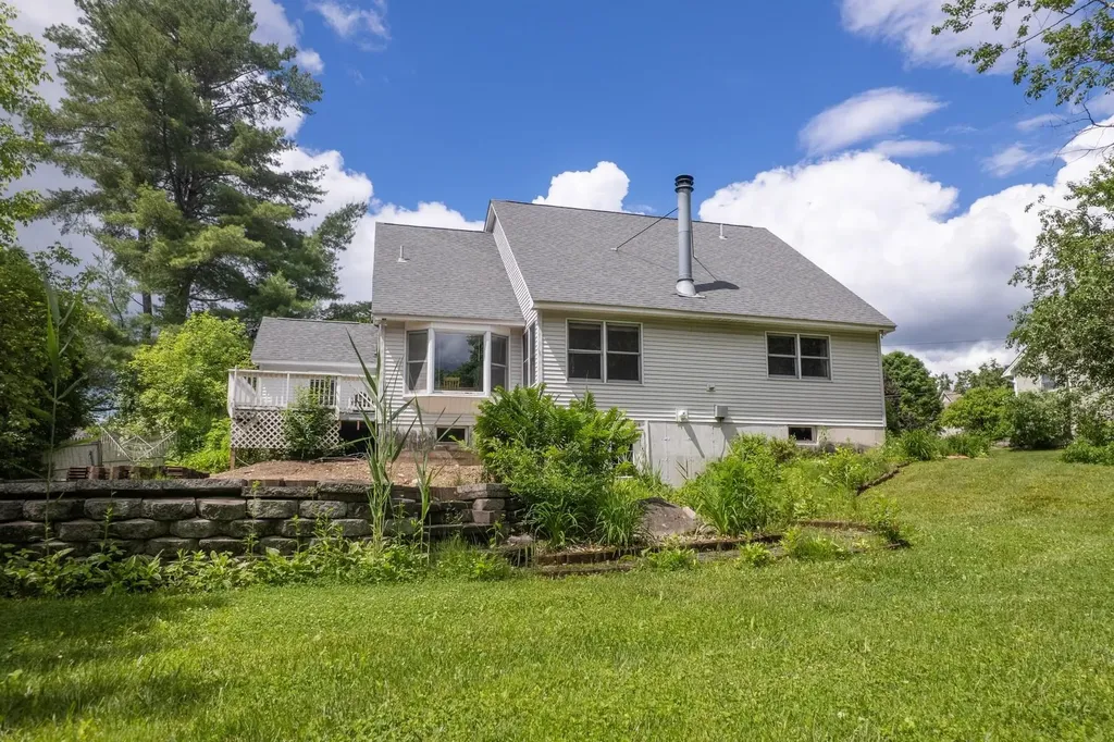 6 Moon Brook Drive Rutland City VT 05701