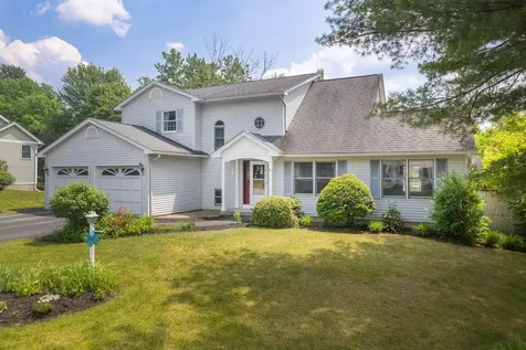 6 Moon Brook Drive Rutland City VT 05701