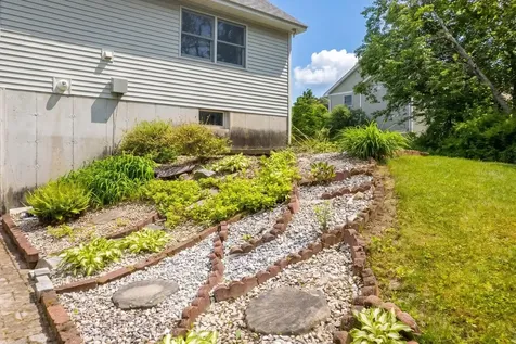 6 Moon Brook Drive Rutland City VT 05701