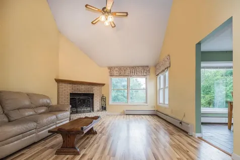 6 Moon Brook Drive Rutland City VT 05701