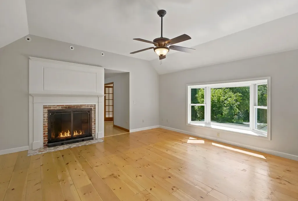 26 Jessica Lane New Boston NH 03070