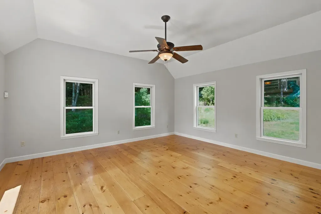 26 Jessica Lane New Boston NH 03070