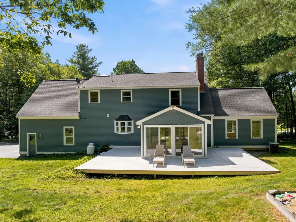 26 Jessica Lane New Boston NH 03070