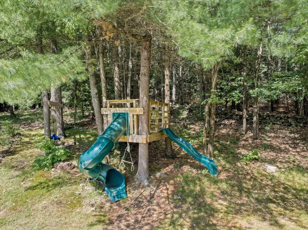 26 Jessica Lane New Boston NH 03070