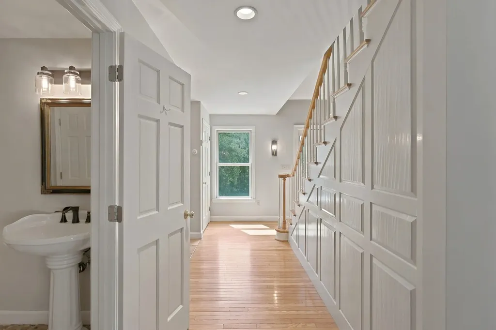 26 Jessica Lane New Boston NH 03070
