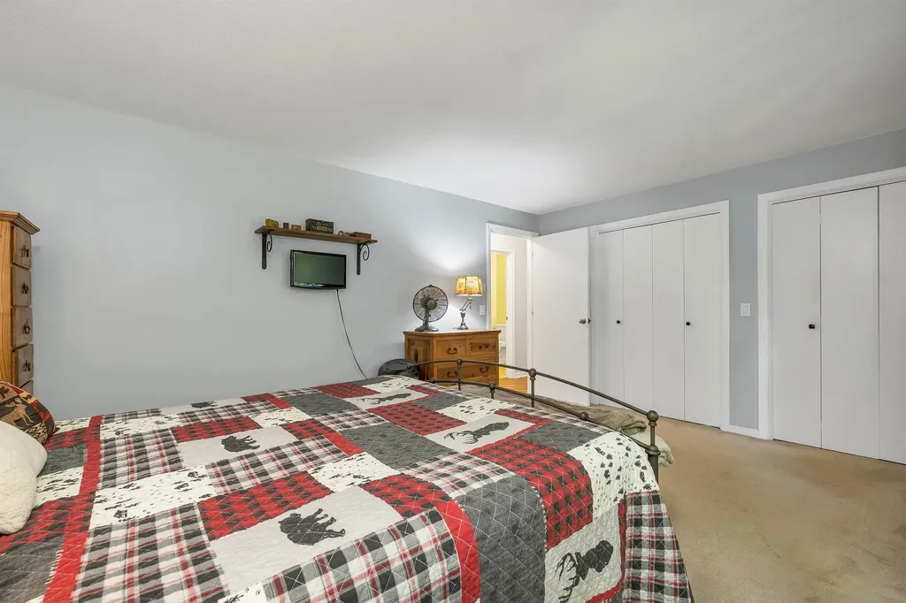 50 Blueberry Lane Laconia NH 03246