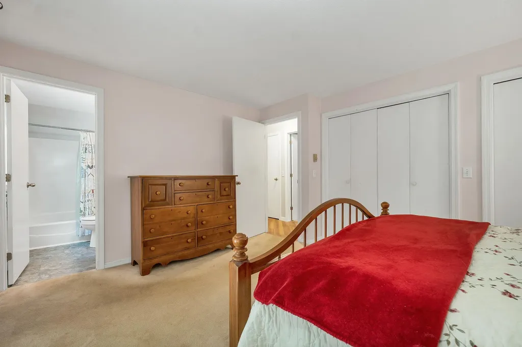 50 Blueberry Lane Laconia NH 03246