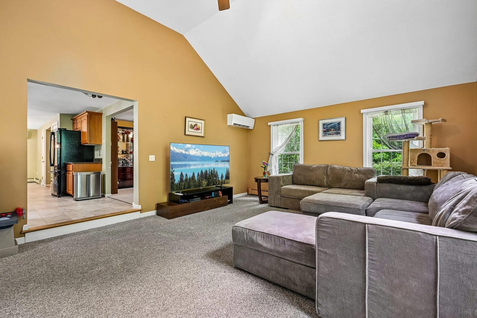 8 Hazelwood Drive Salem NH 03079
