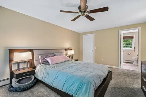 8 Hazelwood Drive Salem NH 03079