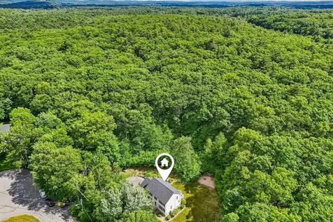 8 Hazelwood Drive Salem NH 03079