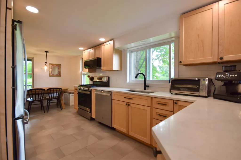 2835 Mountain View Road Williston VT 05495