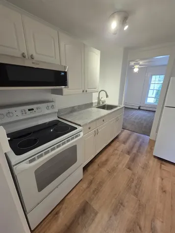 271 Main Street Littleton NH 03561