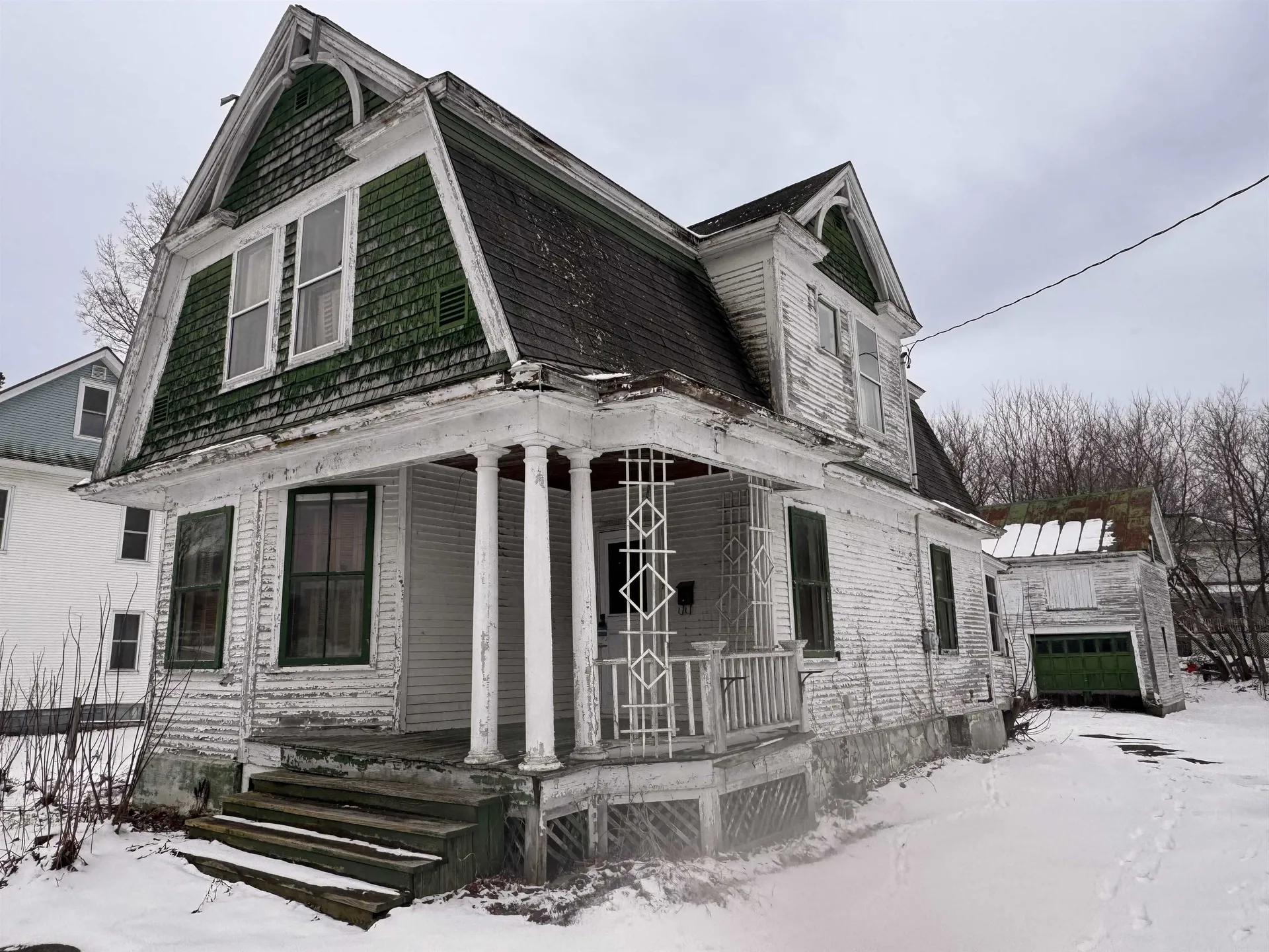 29 Dewey Street Richford VT 05476