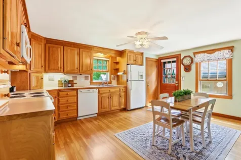 66 Green Street Northwood NH 03261