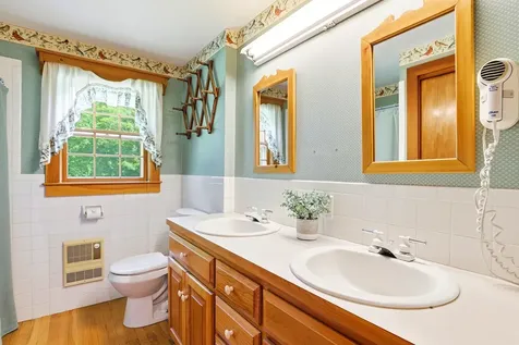 66 Green Street Northwood NH 03261