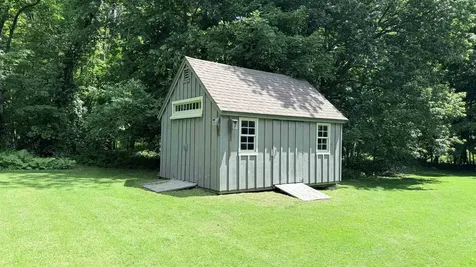 66 Green Street Northwood NH 03261