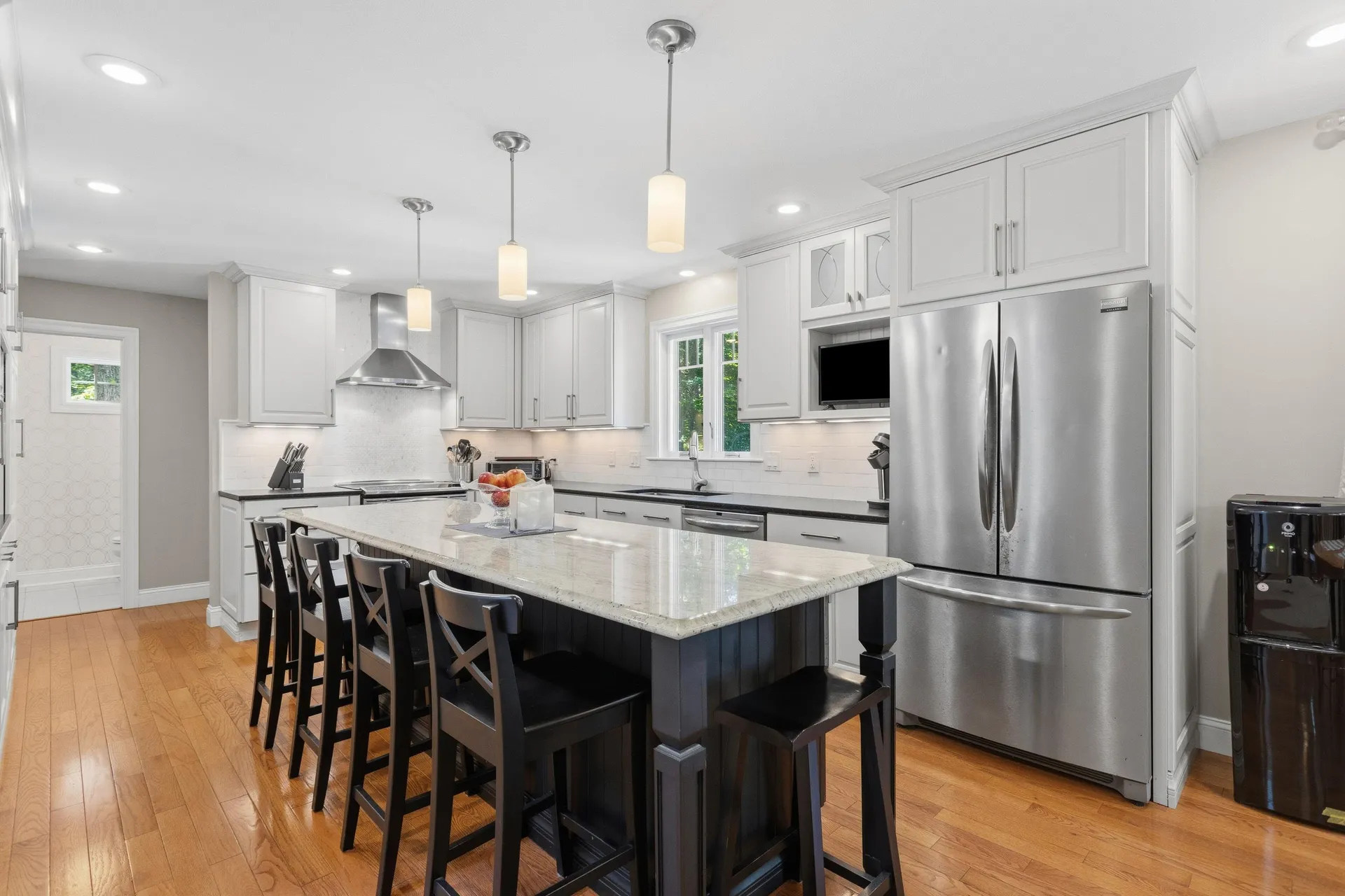 7 Premier Drive Londonderry NH 03053