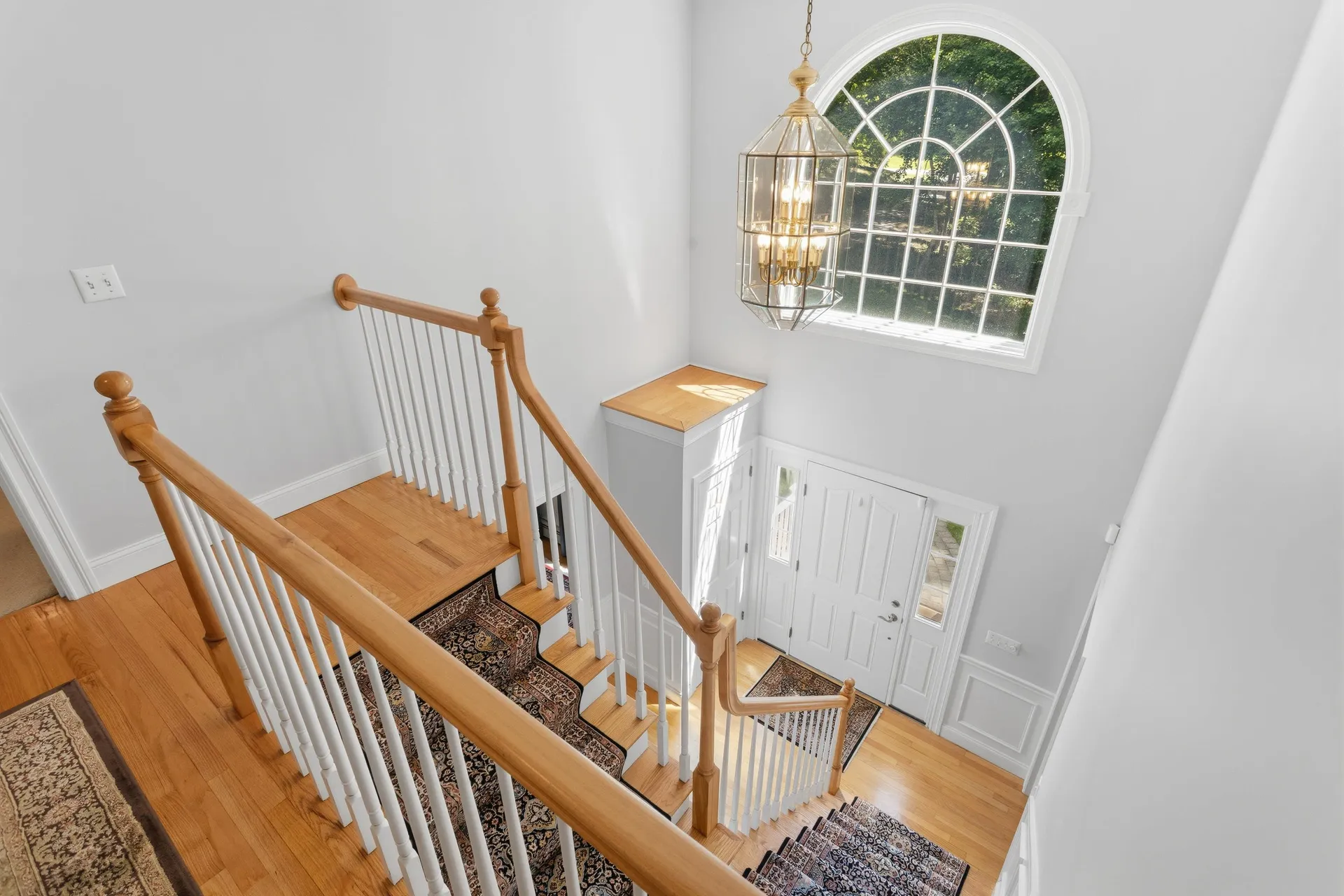 7 Premier Drive Londonderry NH 03053