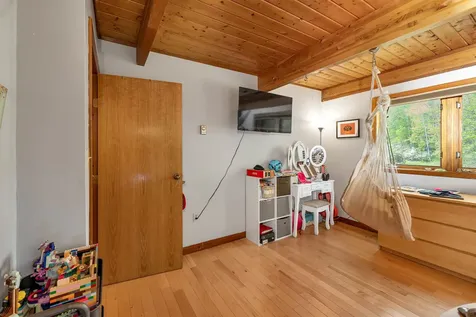 7 Croft Way Laconia NH 03246