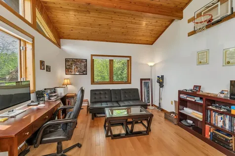 7 Croft Way Laconia NH 03246