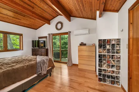 7 Croft Way Laconia NH 03246