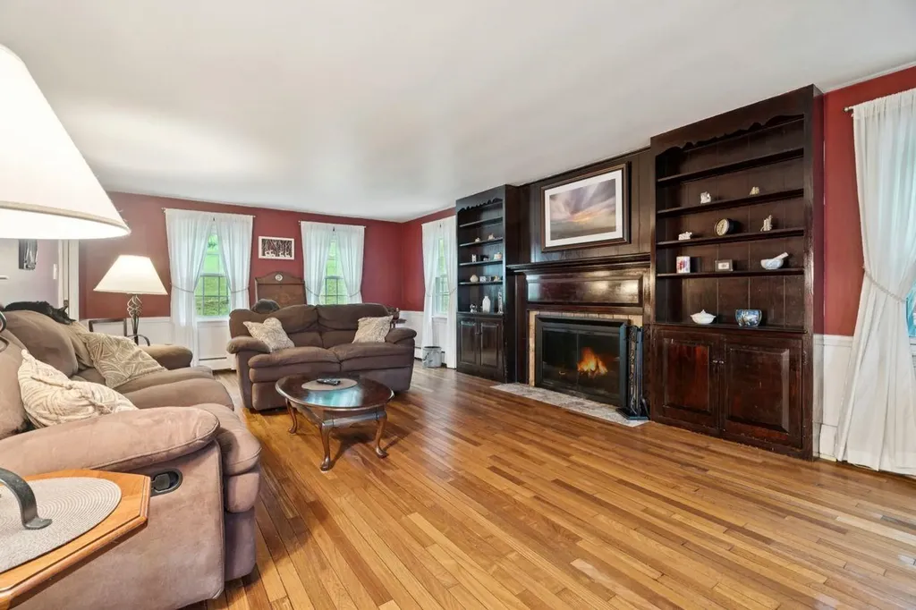 39 Briar Hill Road Bristol NH 03222