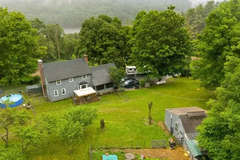 39 Briar Hill Road Bristol NH 03222