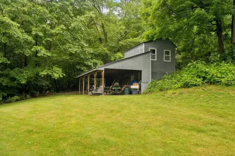 39 Briar Hill Road Bristol NH 03222