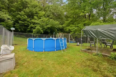 39 Briar Hill Road Bristol NH 03222
