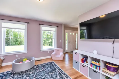 15 Pigeon Hill Road Brookline NH 03033