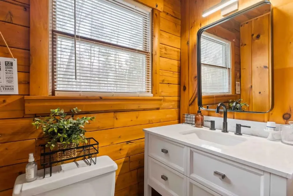 221 Deerfield Drive Haverhill NH 03785