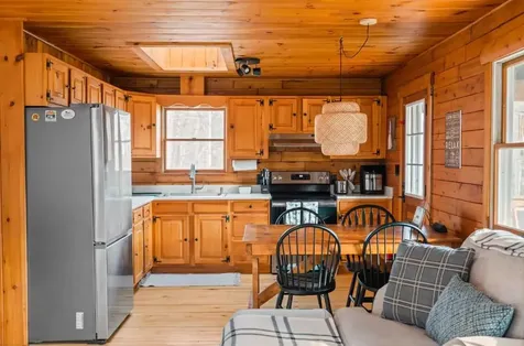 221 Deerfield Drive Haverhill NH 03785