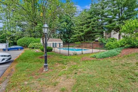 4 Granite Circle Merrimack NH 03054