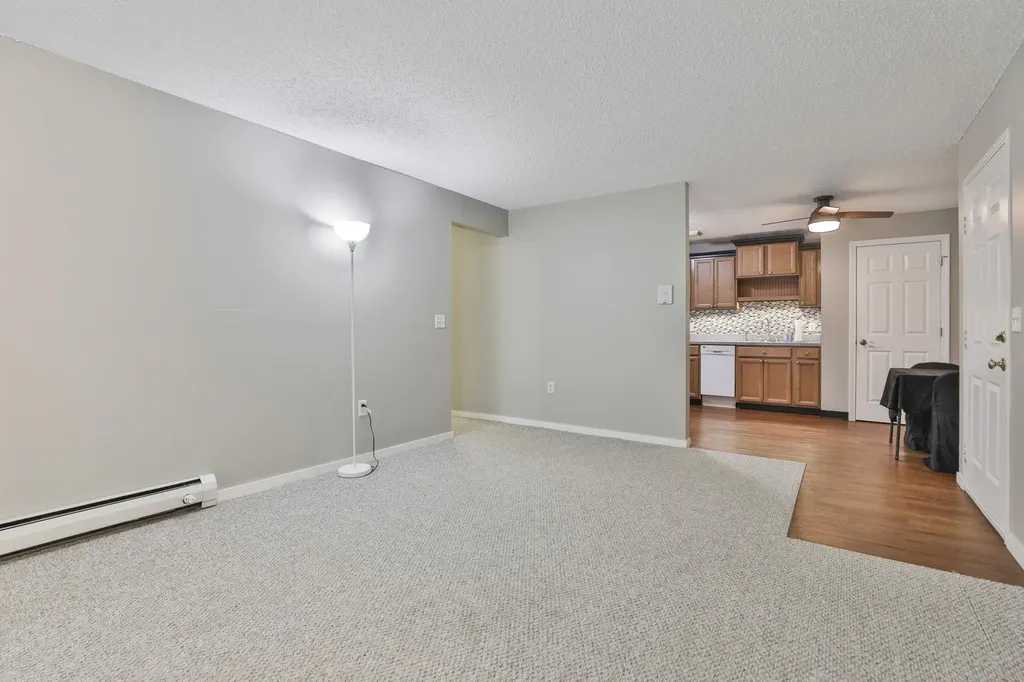 9 Northbrook Drive Manchester NH 03102
