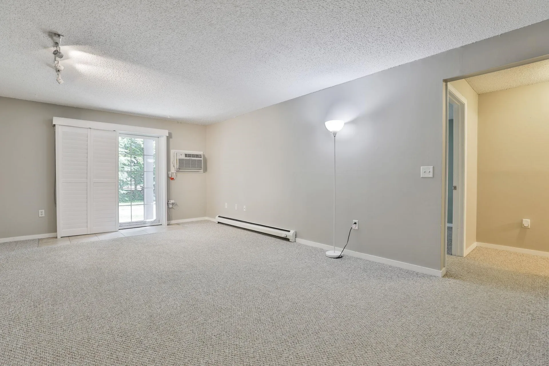 9 Northbrook Drive Manchester NH 03102