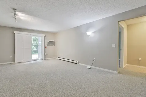 9 Northbrook Drive Manchester NH 03102