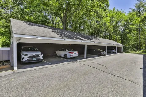 9 Northbrook Drive Manchester NH 03102
